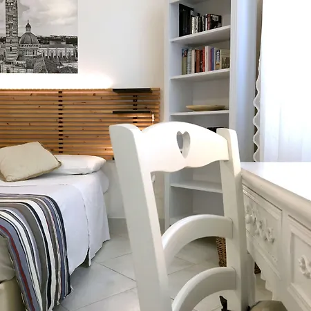 La Coroncina Lejlighedshotel Siena
