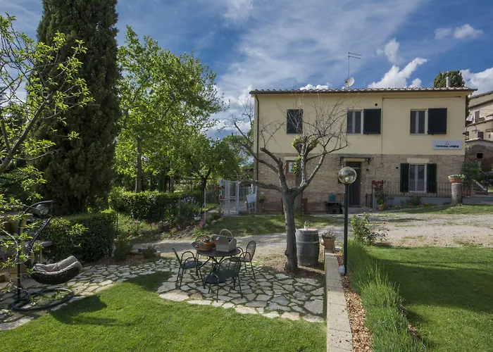 La Coroncina 4* سيينا