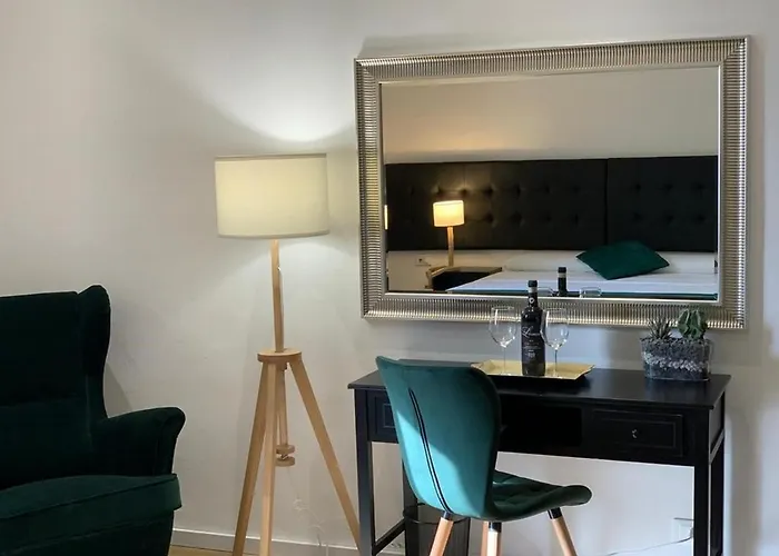 شقة فندقية La Coroncina 4*