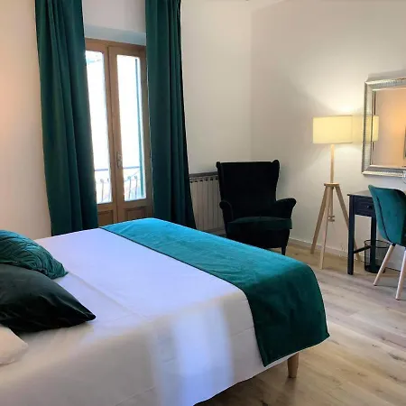 Hotel apartamentowy La Coroncina