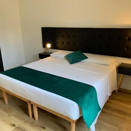 Hotel apartamentowy La Coroncina